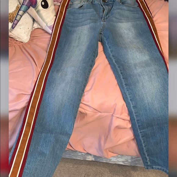 Cute Jeans! - Picture 1 of 2